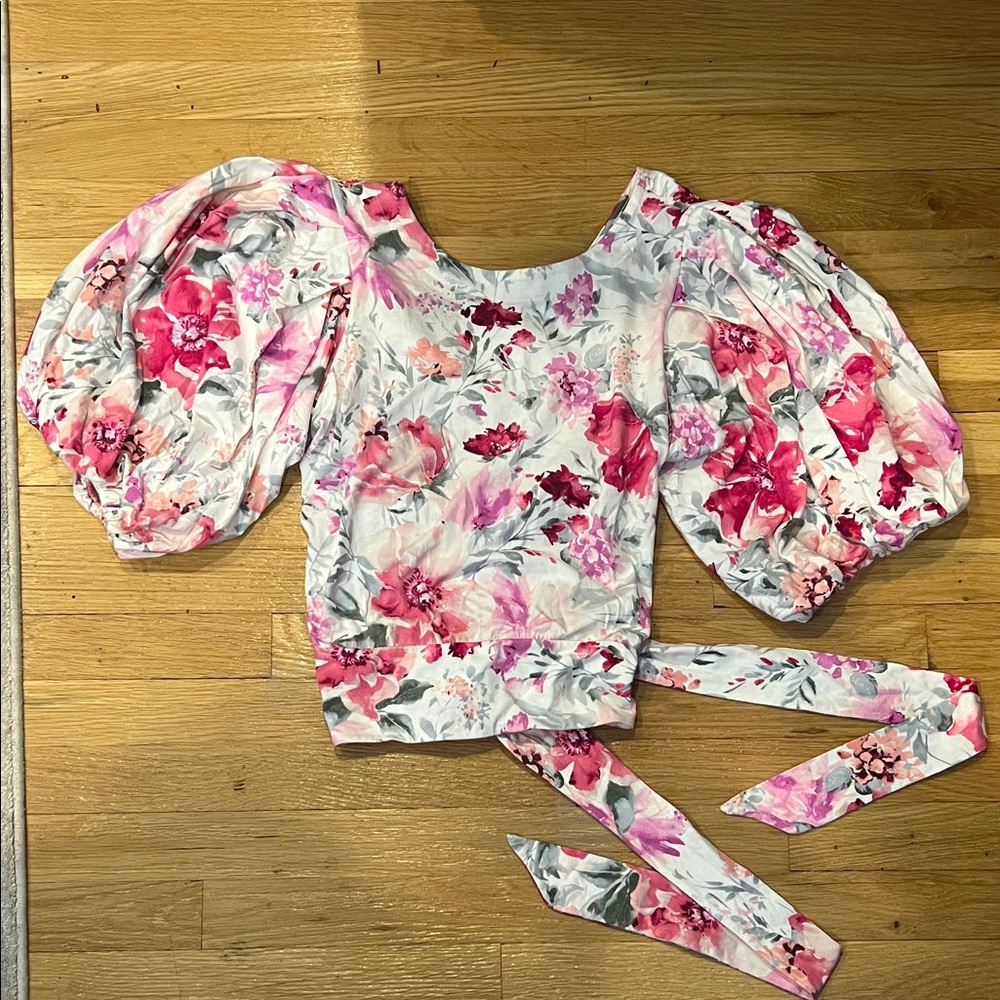 Express Floral Puff Sleeve Top